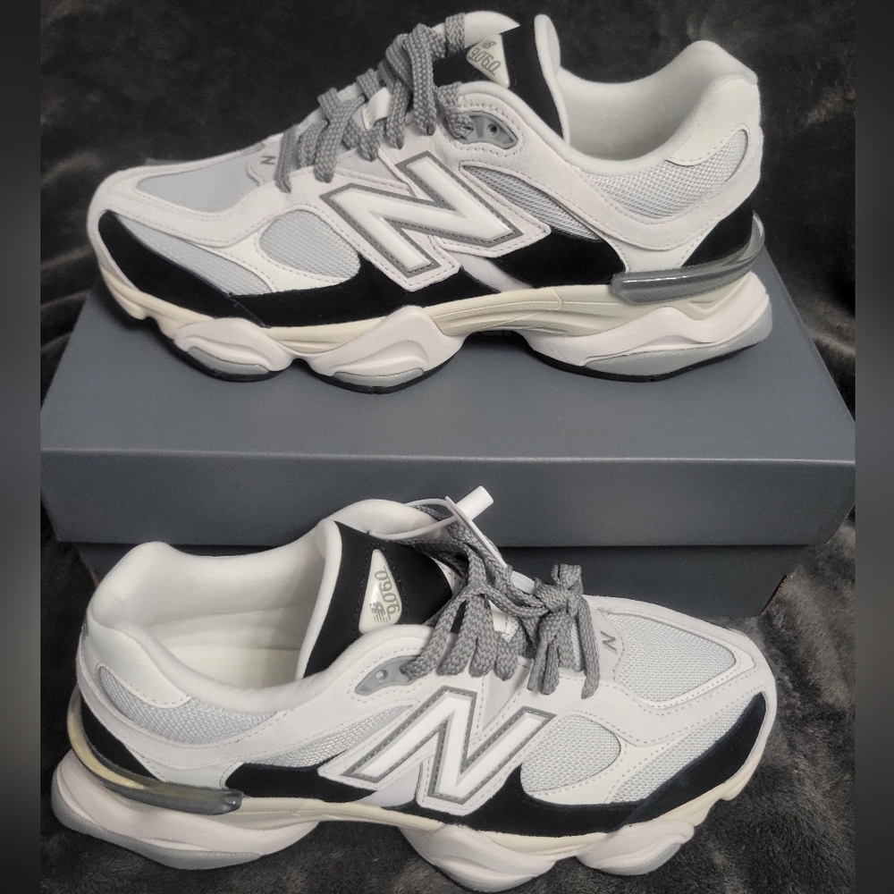 New Balance 960 (Oreo's) Reflection | Black | Gray | Unisex 9.5 / Women’s 11
